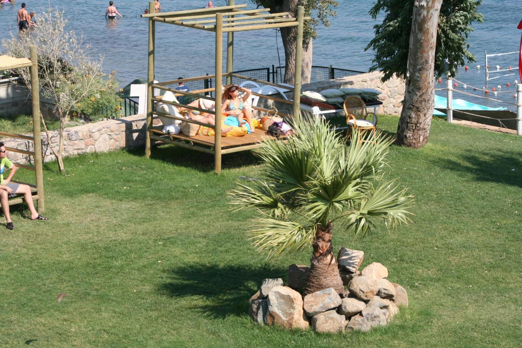 Gumbet Cove Hotel Exterior foto